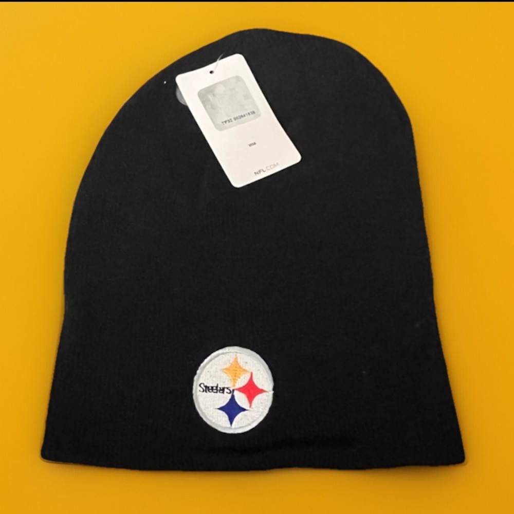 Pittsburgh Steelers Skull Cap NFL Cuffless Winter Knit Toque Beanie Hat